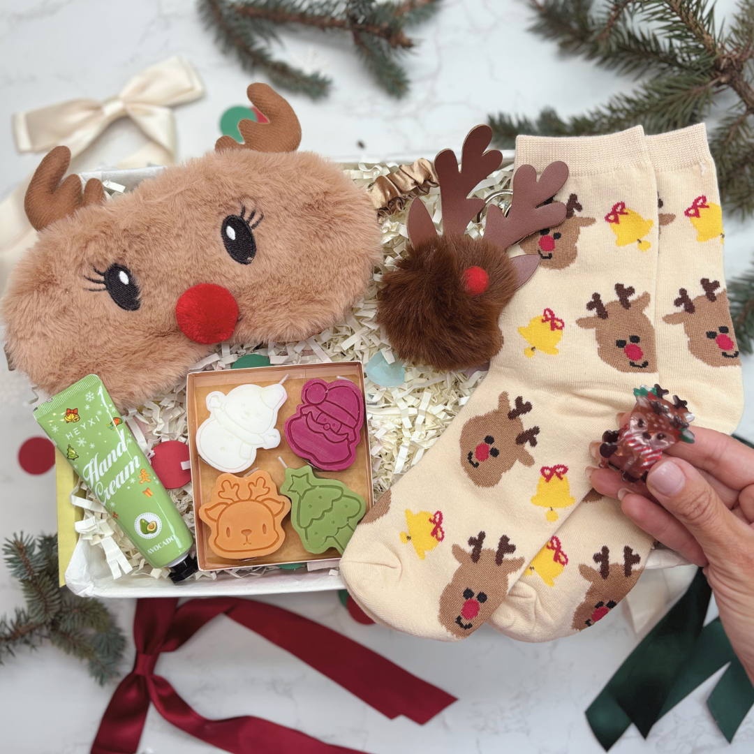 Reindeer Christmas Burr Box –  Festive Gift Set for Kids, Tweens &amp; Teens