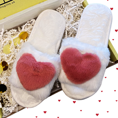 Fluffy Heart Slippers - Black