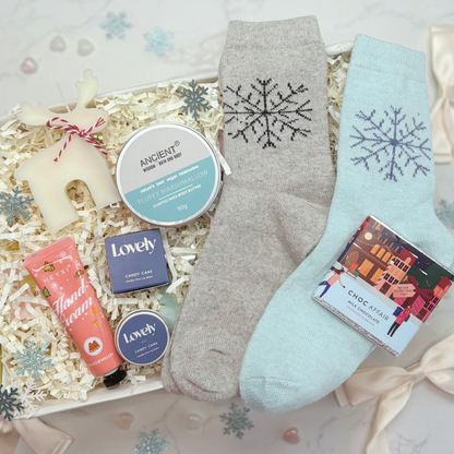 Teen Christmas Self-Care Gift Set – Festive Burr Box with Socks, Candle &amp; Skincare