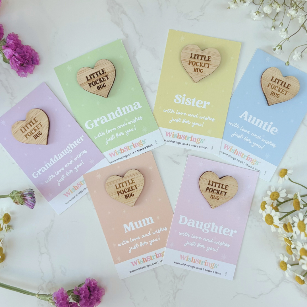Mum Little Pocket Hug – Sustainable Bamboo Heart Token on Card