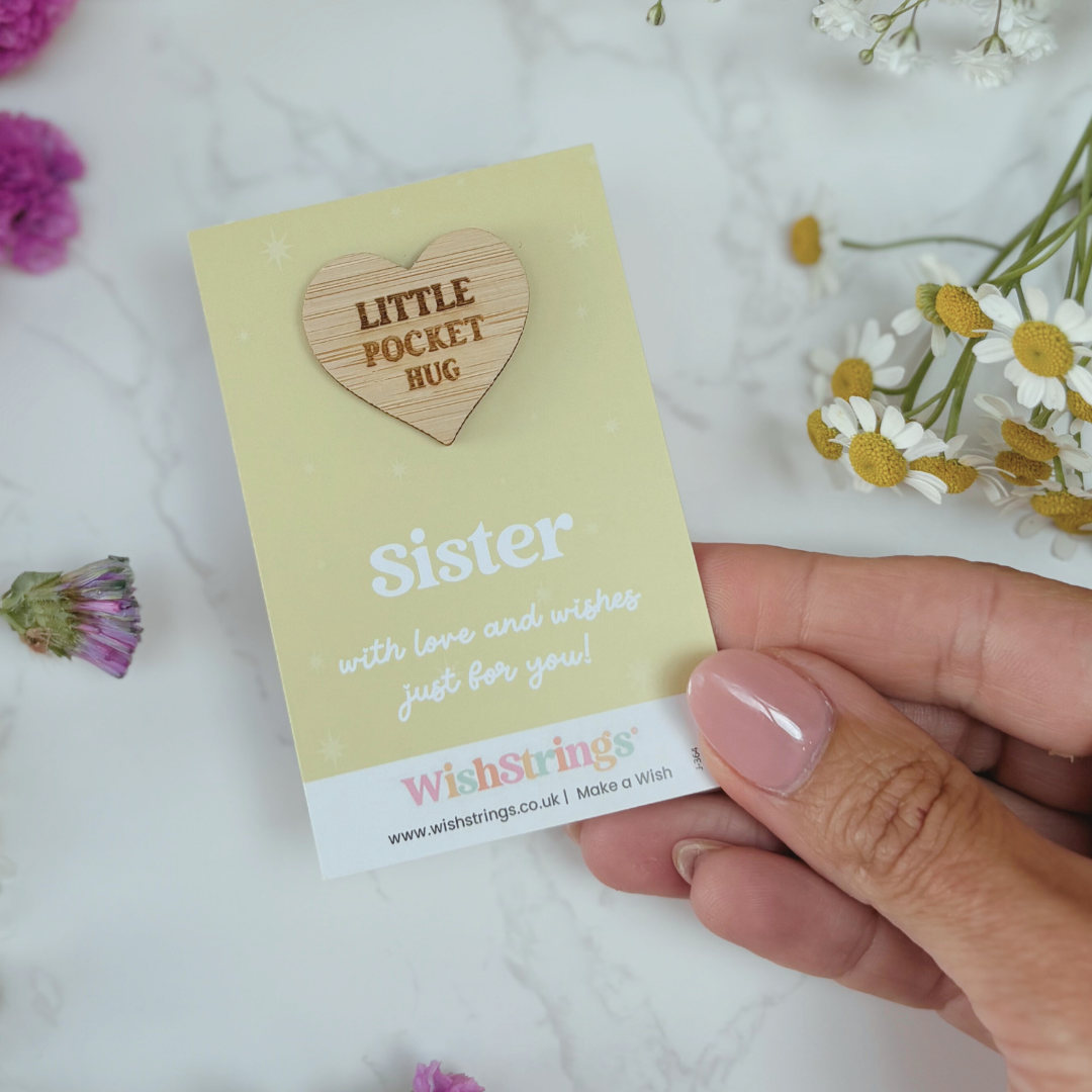 Sister Little Pocket Hug – Sustainable Bamboo Heart Token on Card