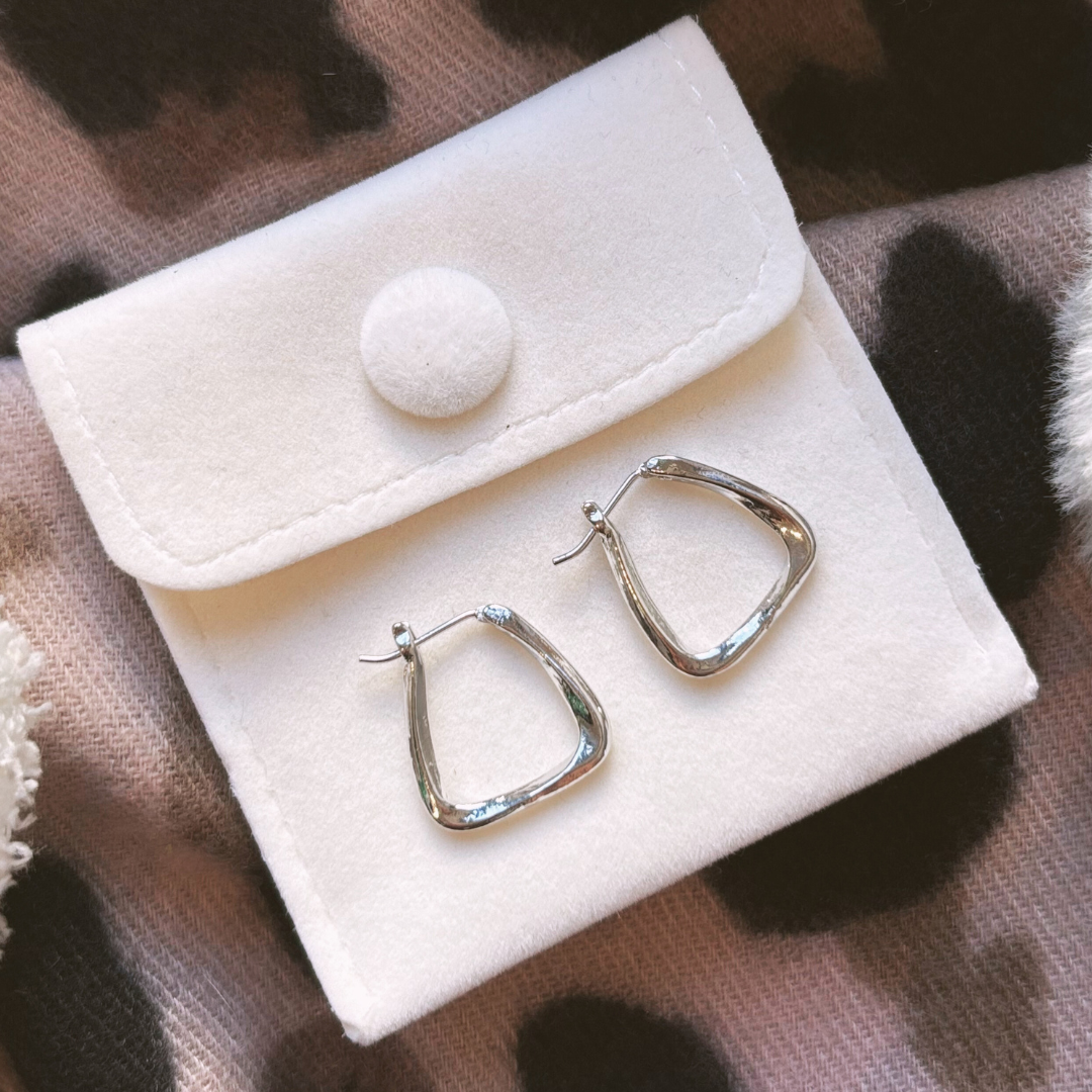 The Winter Warmer Essentials For Her Gift Box (Silver Earrings)